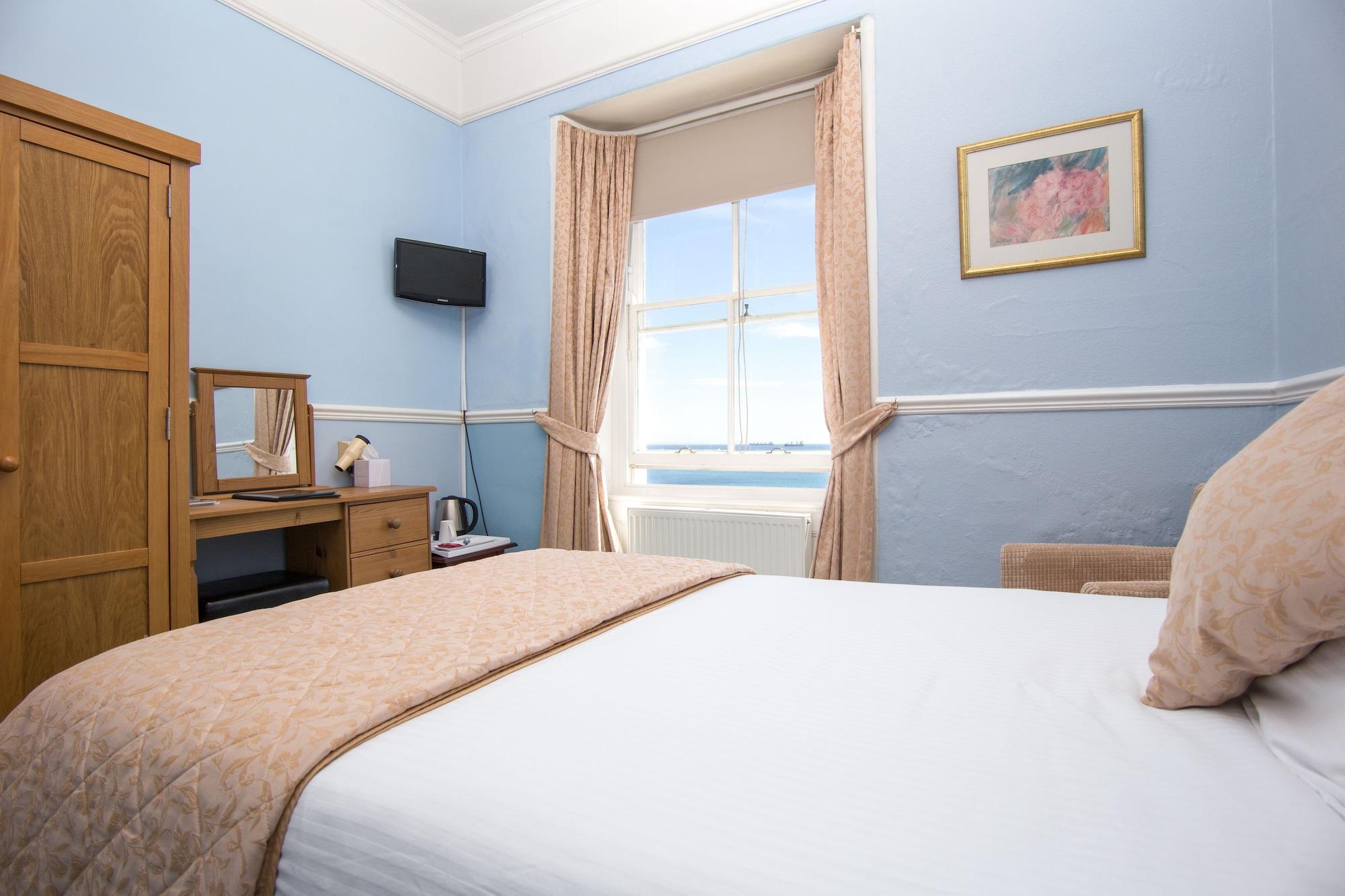 The Queens Hotel Penzance Exterior photo